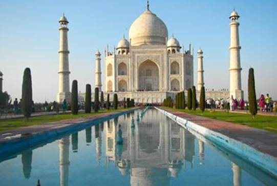 Taj Mahal Tourism
