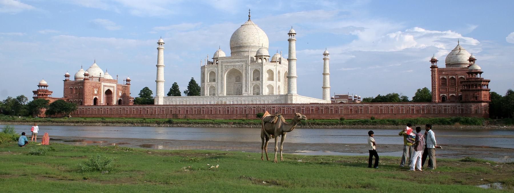 Taj Mahal Tourism