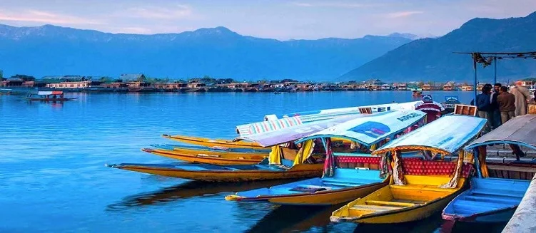 Taj Mahal Tour with Kashmir - 8 Days / 7 Nights